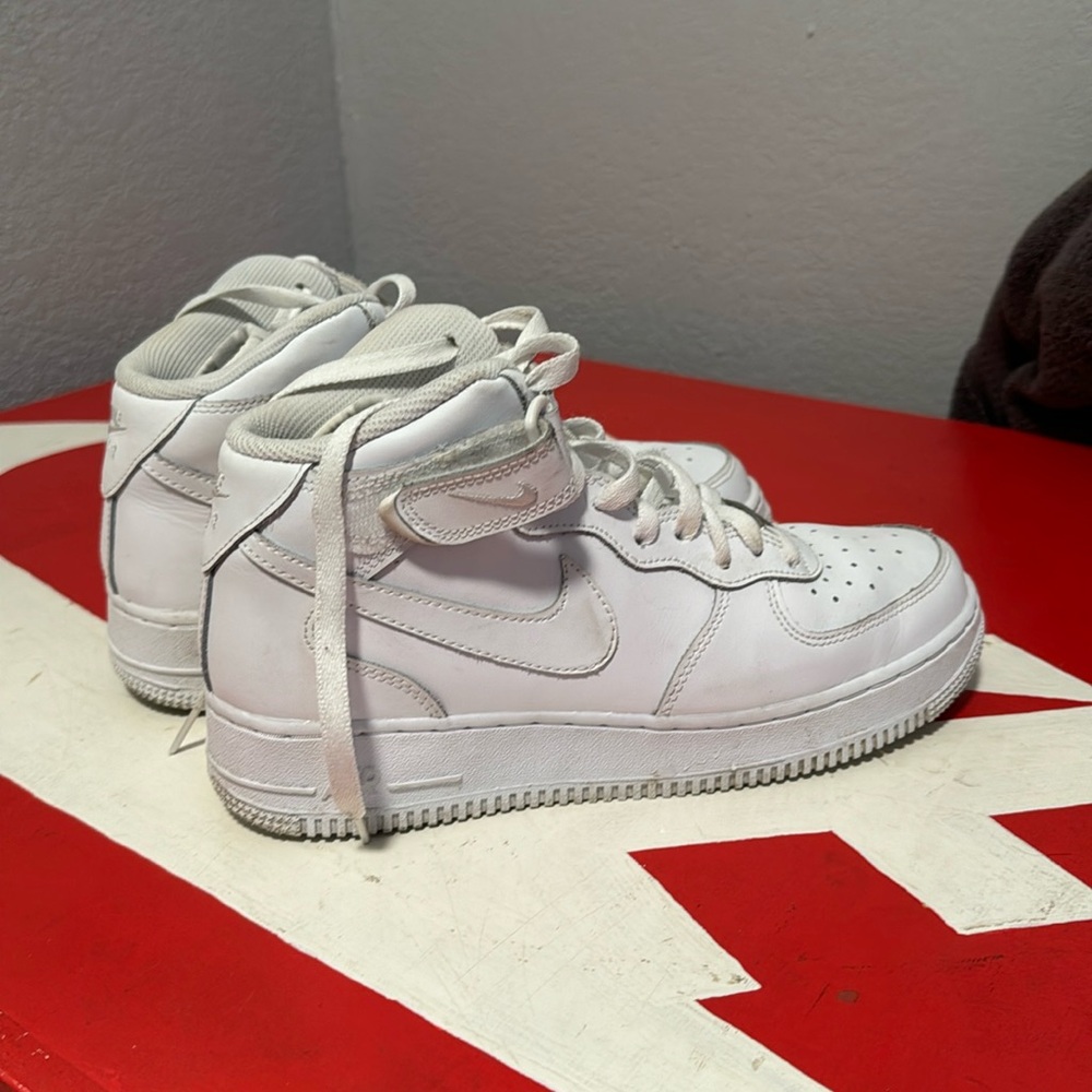 Kids AF1 mid